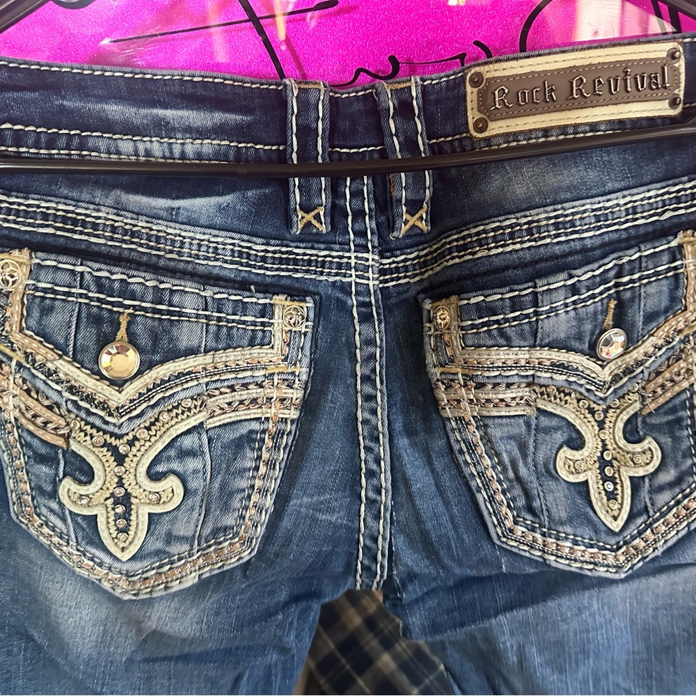 Rock revival women’s skinny jeans size 28